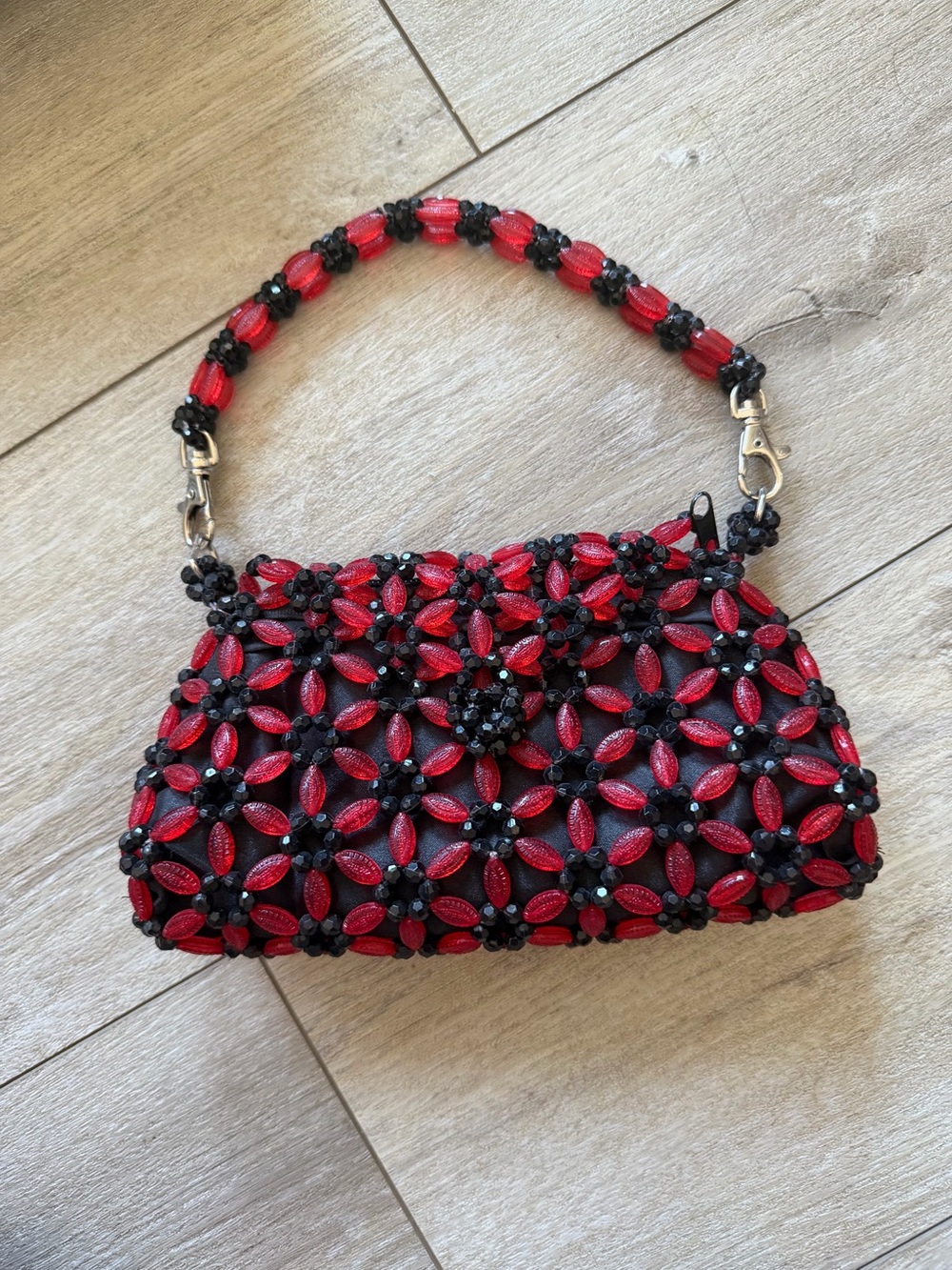 Handmade Red & Black Beaded Evening Bag ✨